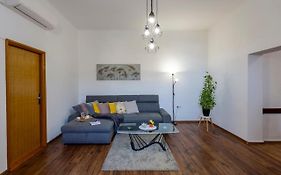 Apartman Lema